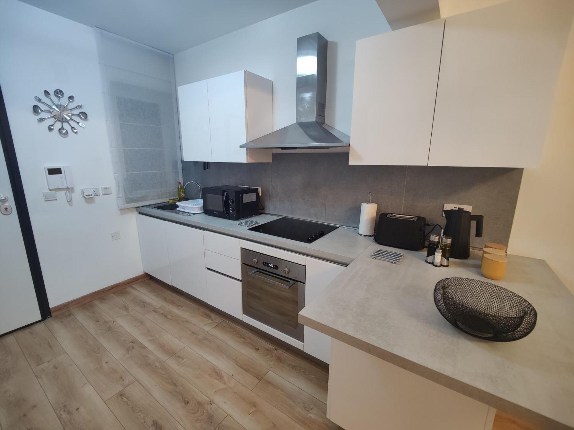 Central Modern Sliema 2 Bedroom Apartment Exterior foto